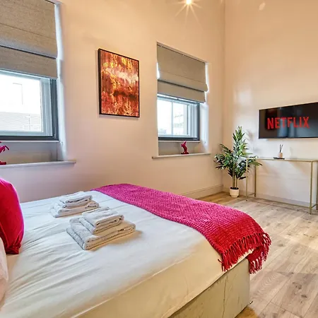 Funky 3 Bedroom In Chinatown! * Manchester