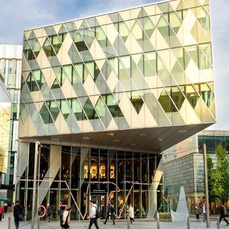 Mcr 1br Getaway With Rooftop Access & Prime Location アパート マンチェスター