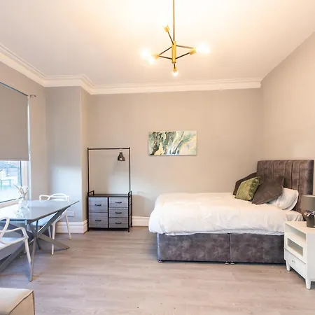 Benoit Apartment Manchester