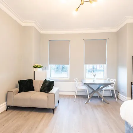 Benoit Apartment Manchester