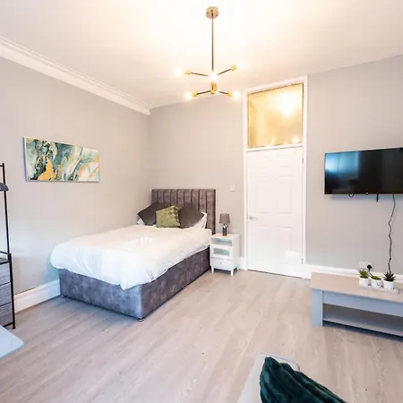 Benoit Apartment