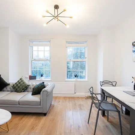 Benoit Apartment
