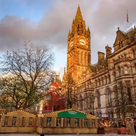 Mancunian Skyline Haven - Chic & Sleek 1-bed Near Deansgate And Centre - Ideal For Business & Leisure - By Parydise Apartman Manchester