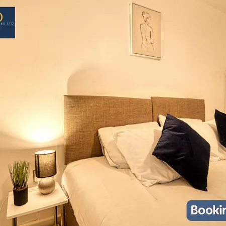 The Horizon Hideout -business Stays Or Leisure, Airport Staff, Ideal For Relocators - Apartment Manchester