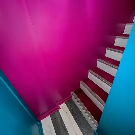 Manchester's Only Themed Slumber Party For 8 With Makeup