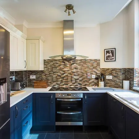 Stylish City Centre 2 Bed - Free Parking Apartment Manchester