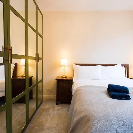 Stylish Centre 2 Bed - Free Parking * Manchester