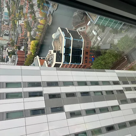 Immaculate 1-bed On The 26th Floor Manchester