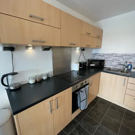 Balcony - Views Of Etihad Stadium - Near Coop Live Arena - Free Parking *