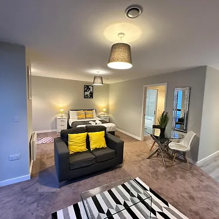 Adelphi Wharf By Beehosting Apartment *