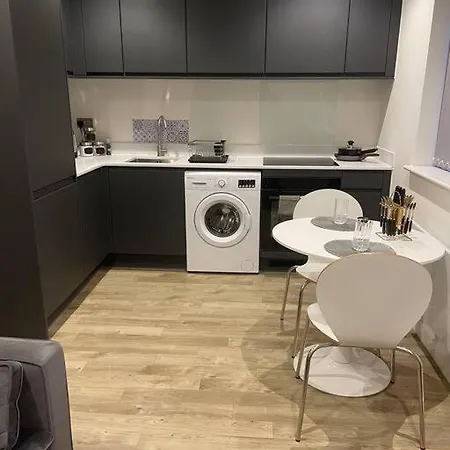 Stylish Flat In Old Trafford Апартаменты Манчестер