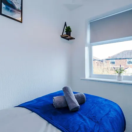 Nyaraló Spacious 3 Bedroom House Close To Etihad