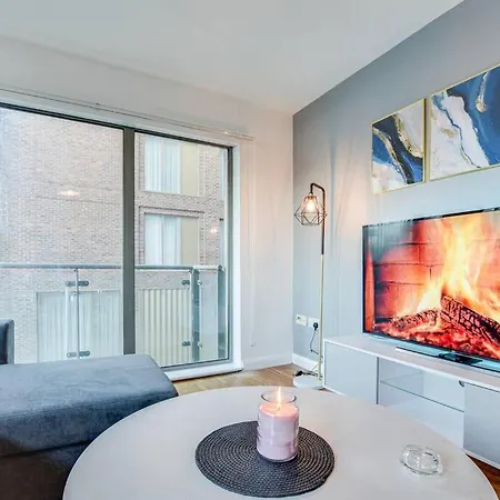 Cozy Escape In Centre Apartment *