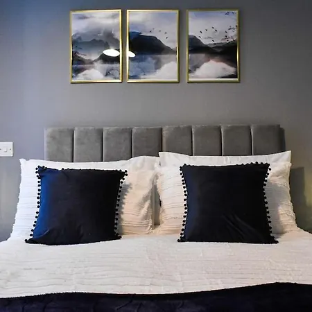 Cozy Escape In Centre Apartment Manchester