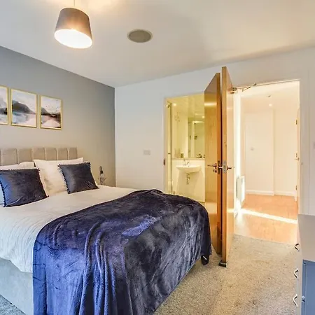 Cozy Escape In Centre Manchester