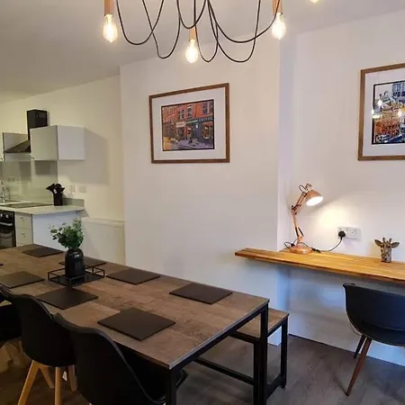 Апартаменты The Lyric In The Northern Quarter - Rest&recharge In