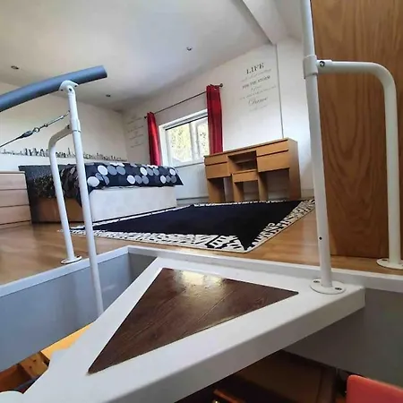 Amazing Flat In The Middle Of The Golf Course Apartment *