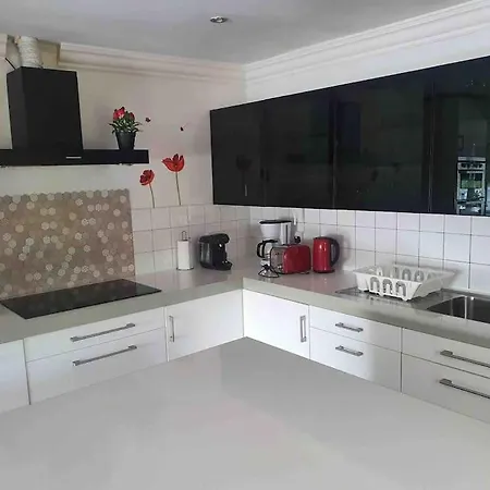 Amazing Flat In The Middle Of The Golf Course Apartment *