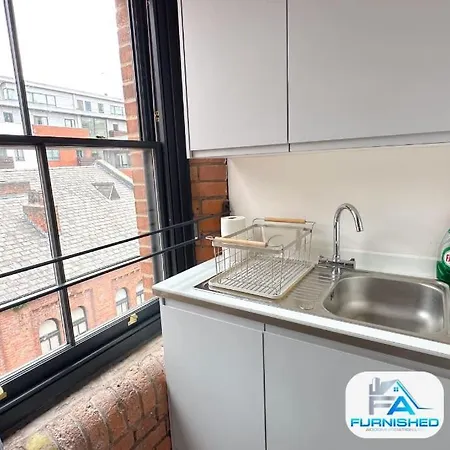 Gorgeous 1 Bed - Historic Building In Mánchester