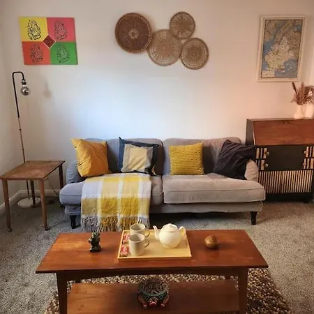 Сasa de vacaciones Newly Renovated 5 Bed + 5 Bath!