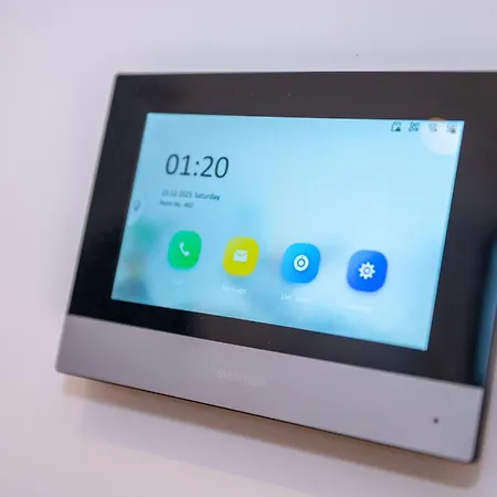 Cosy 1 Bed - Perfect For Long By Valore Services