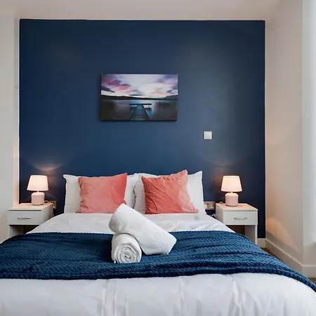 Apartment Luxury Penthouse - Private Balcony - City Views Manchester