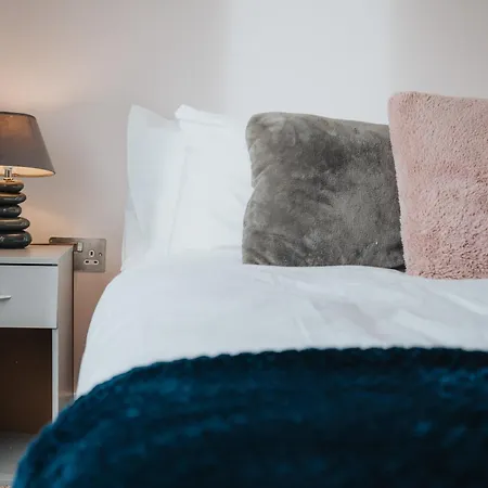 Luxury Penthouse - Private Balcony - City Views Mánchester