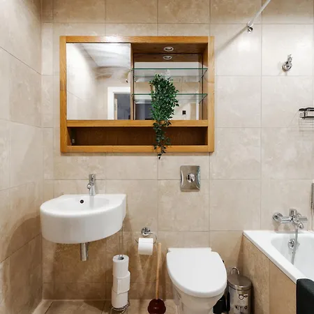 Luxury Penthouse - Private Balcony - City Views * Mánchester