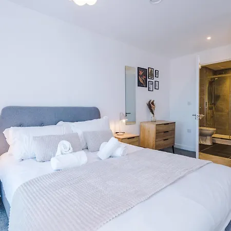 Apartment Hilltop Serviced - Salford Quays Manchester