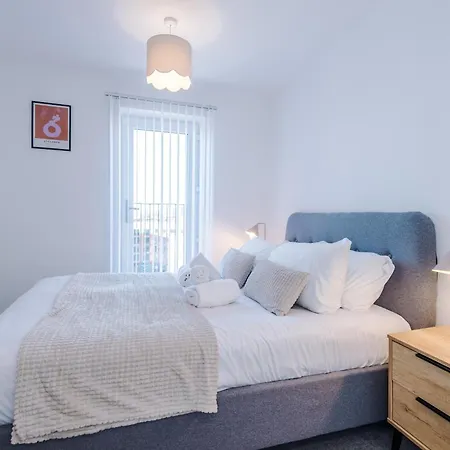 Apartment Hilltop Serviced - Salford Quays