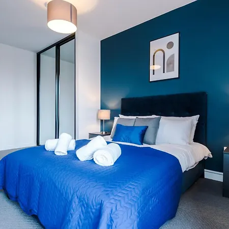 Hilltop Serviced - Ancoats Apartment Manchester