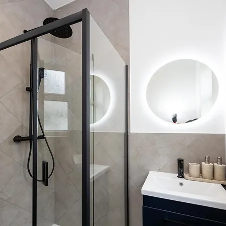 Σπίτι διακοπών Stunning Luxury Spacious - 5 Bedrooms - Rest & Recharge In Μάντσεστερ