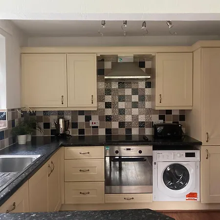 Heaton Moor - Failte - Free Parking - Excellent Links To The City - Stockport's Finest Suburb Apartmán Manchester