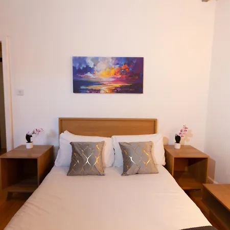 Two Bed In Converted Centre Mill
