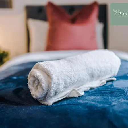 Casa de Férias Modern 5 Bedroom House In By Purestay - Short With Service & Free Parking Manchester