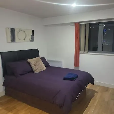 Striking 1 Bedroom