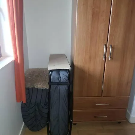 Striking 1 Bedroom