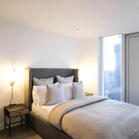 Manc-hattan 2