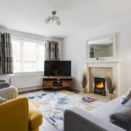 New Build House Near Trafford Centre With Drive Semesterbostad Manchester