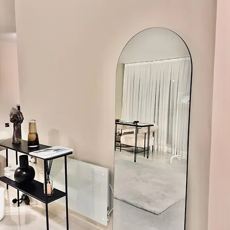 Modern Studio Flat Centre Lejlighed