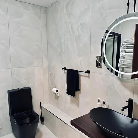 Modern Studio Flat Centre *