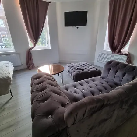 1 Bed Flat In Levenshulme Apartamento Manchester