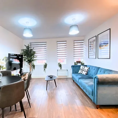 By Bevolve - Centre Apartamento *