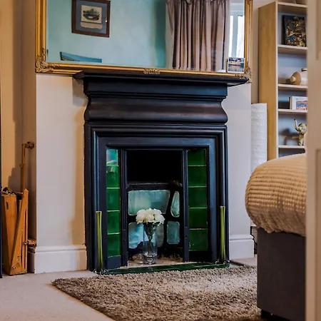 펜션 Pass The Keys Spacious 5-bedroom House In The Charming Suburb Of Fallowfield *