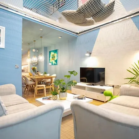 Hammock Heights! Hot Tub,private Garage,citycentre *