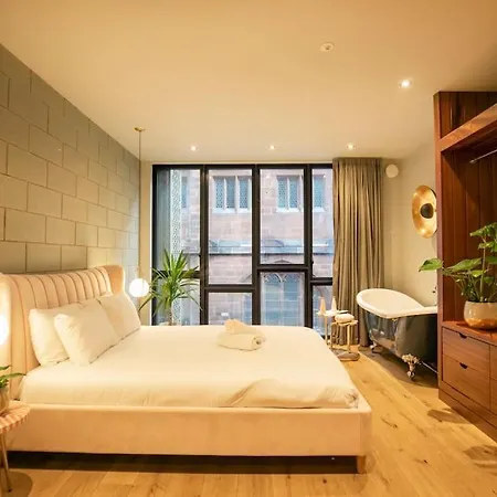 Hammock Heights! Hot Tub,private Garage,citycentre マンチェスター