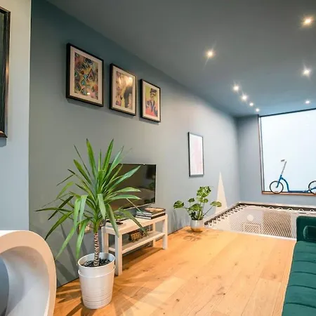 Hammock Heights! Hot Tub,private Garage,citycentre Apartment Manchester