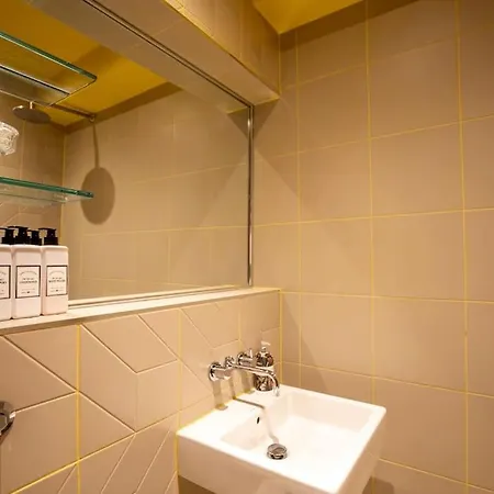 Hammock Heights! Hot Tub,private Garage,citycentre * Manchester