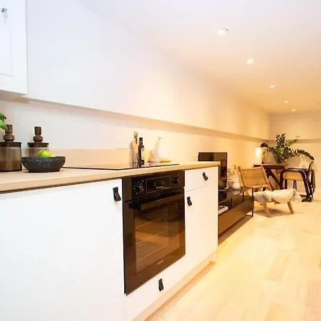 Chorlton Stylish & Roof Terrace *