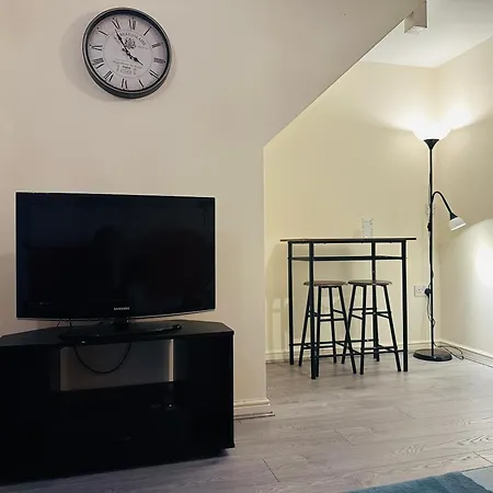 Cozy Stylish House Near Piccadilly Station, Etihad Stadium With Parking, Garden And 900mb Wifi Σπίτι διακοπών